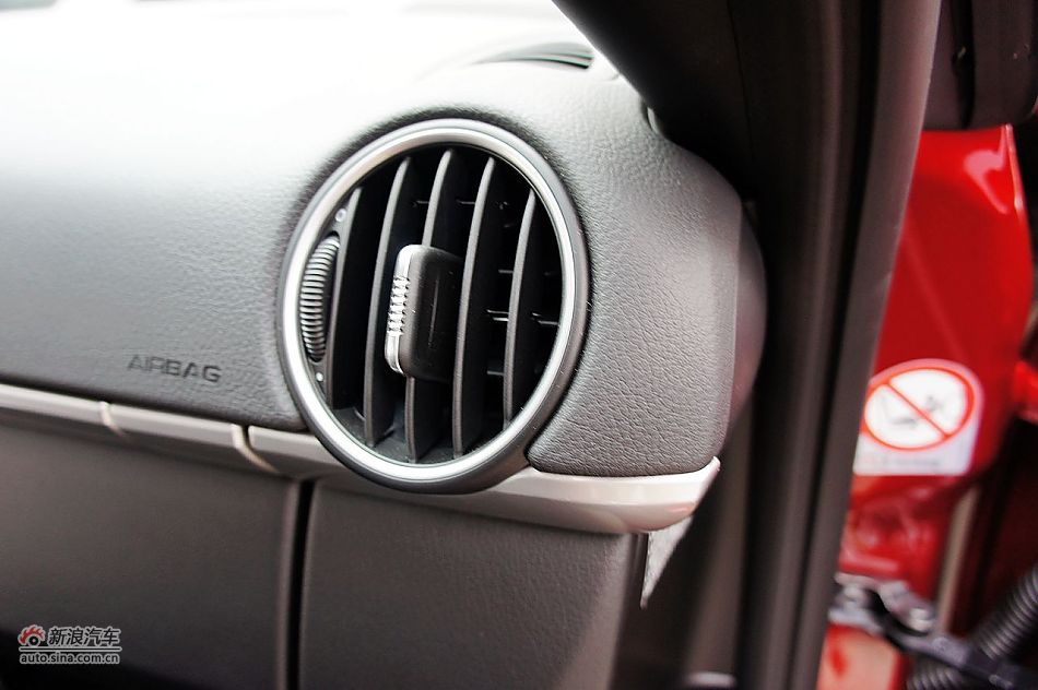 2011款CaymanS自动版内饰图片