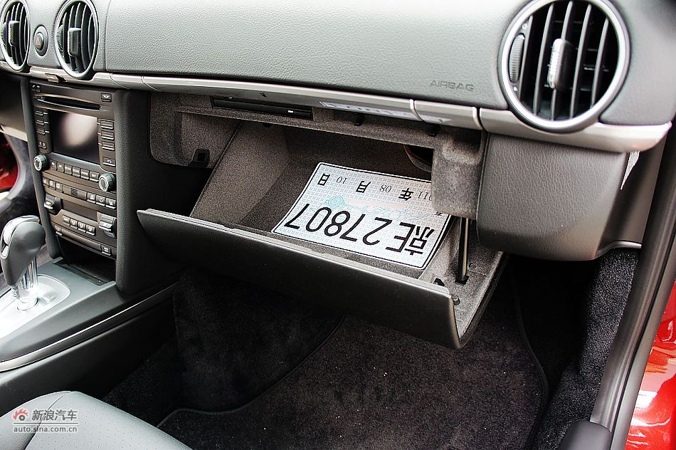 2011款CaymanS自动版内饰图片