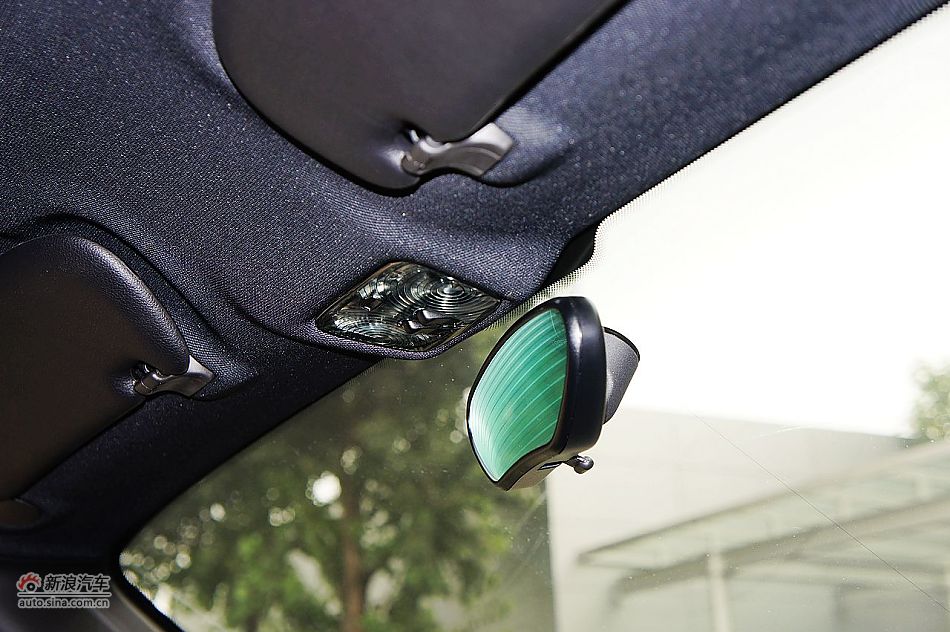 2011款CaymanS自动版内饰图片