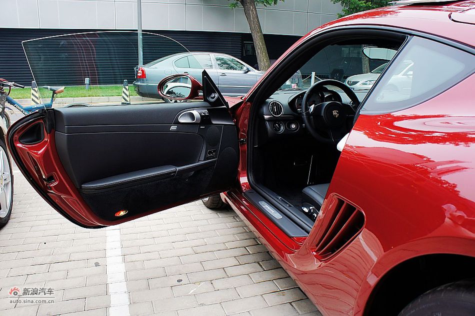 2011款CaymanS自动版内饰图片