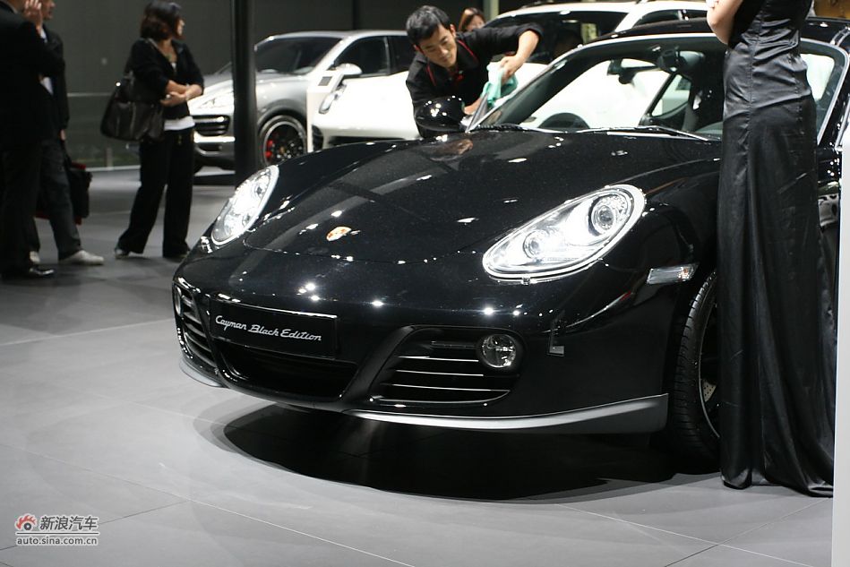 保时捷Cayman黑色限量版