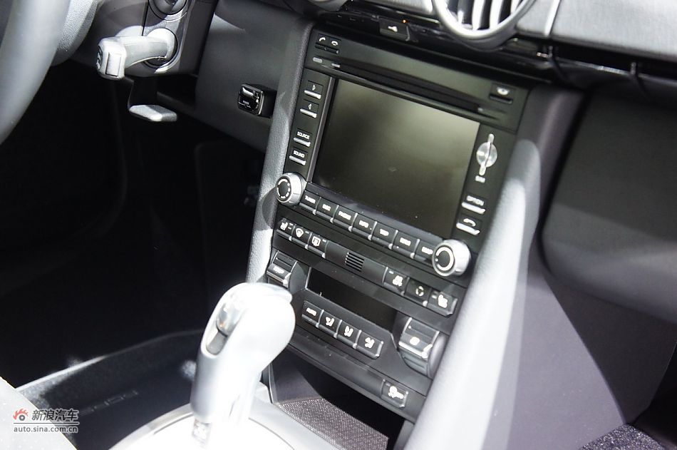 保时捷Cayman black edition