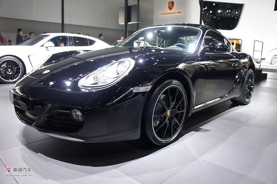 保时捷Cayman black edition