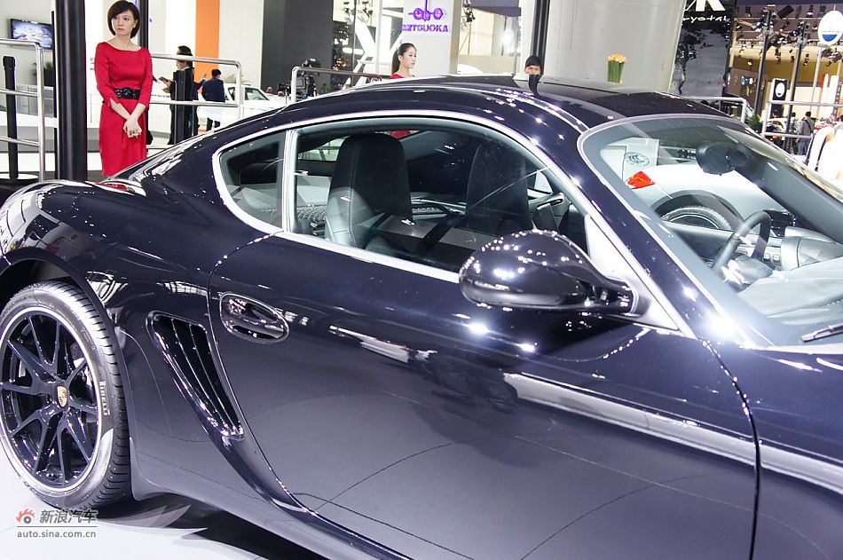 保时捷Cayman black edition