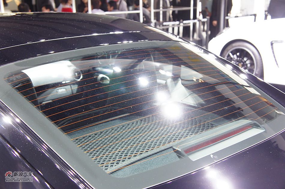 保时捷Cayman black edition