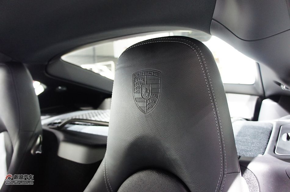 保时捷Cayman black edition