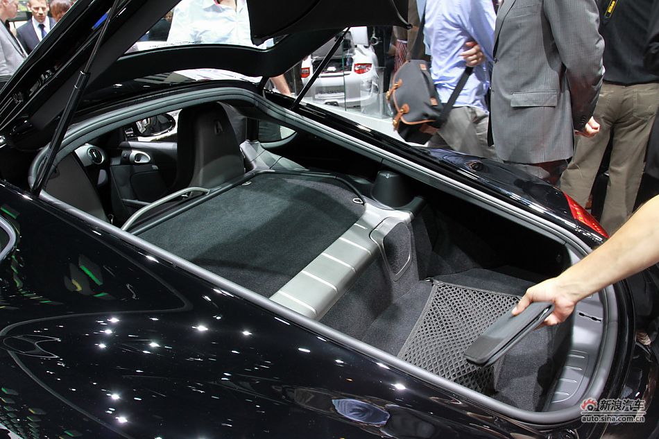 保时捷Cayman S black edition