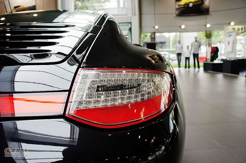 2011款保时捷911 Targa 4S外观图片