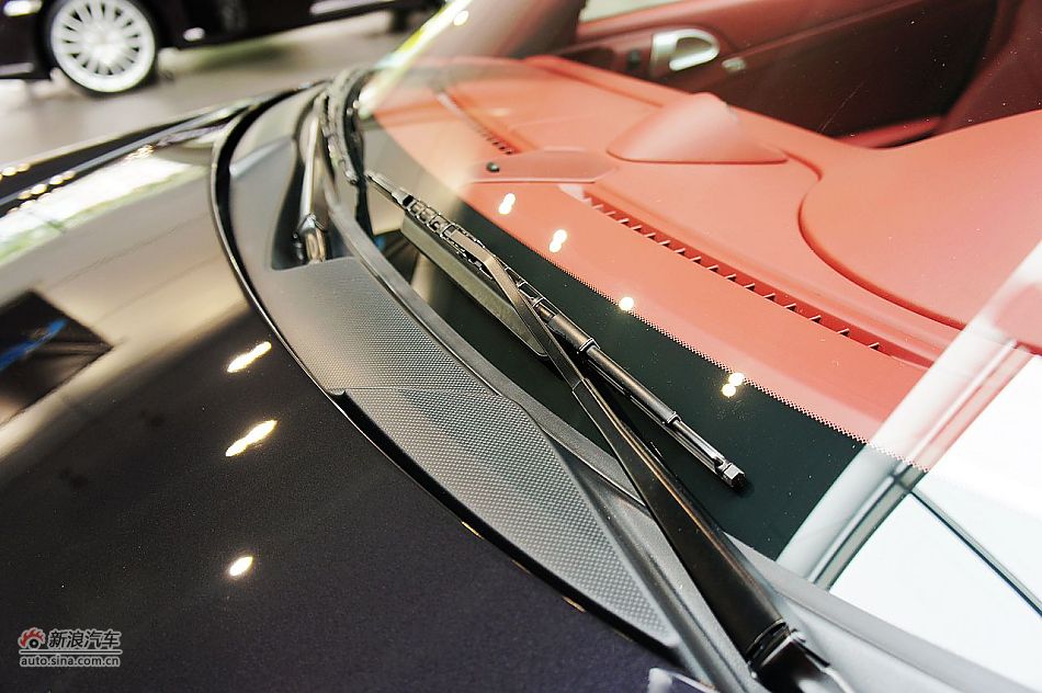 2011款保时捷911 Targa 4S外观图片