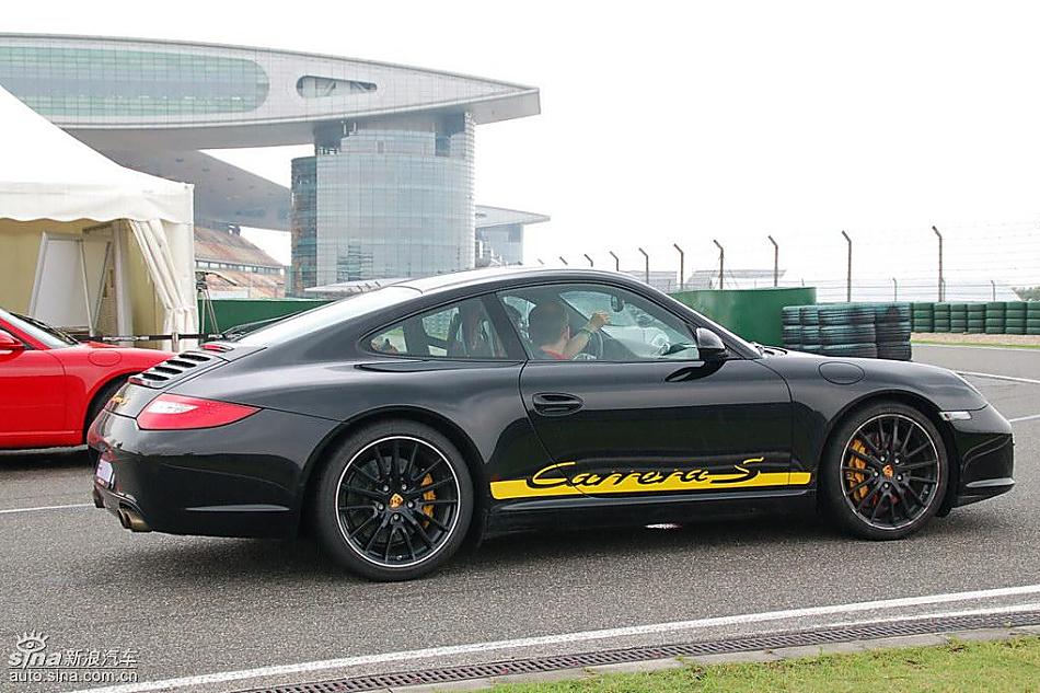 保时捷911 carrera S极速操控