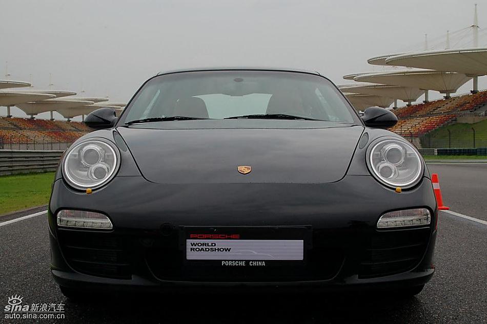 保时捷911 carrera S极速操控