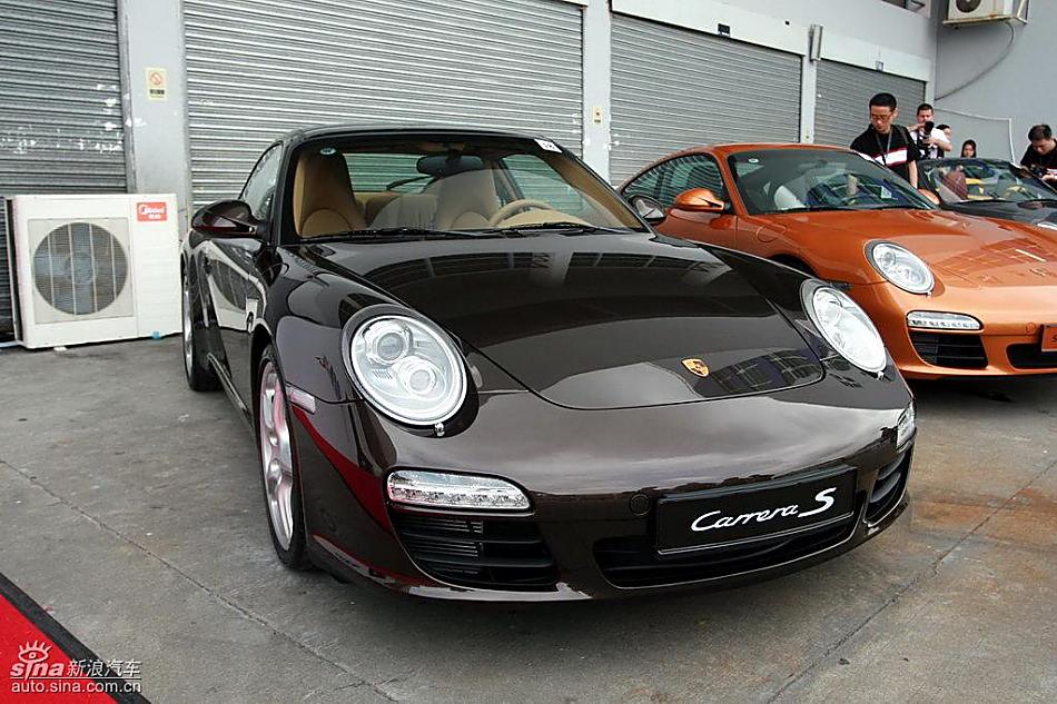 新保时捷911 Carrera S