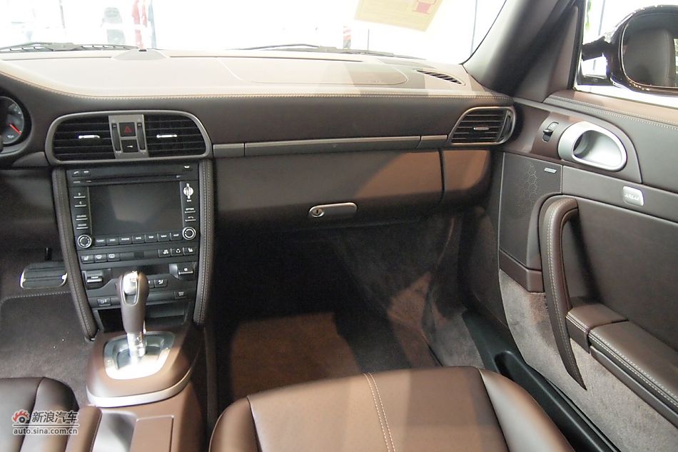 保时捷911 Carrera Coupe