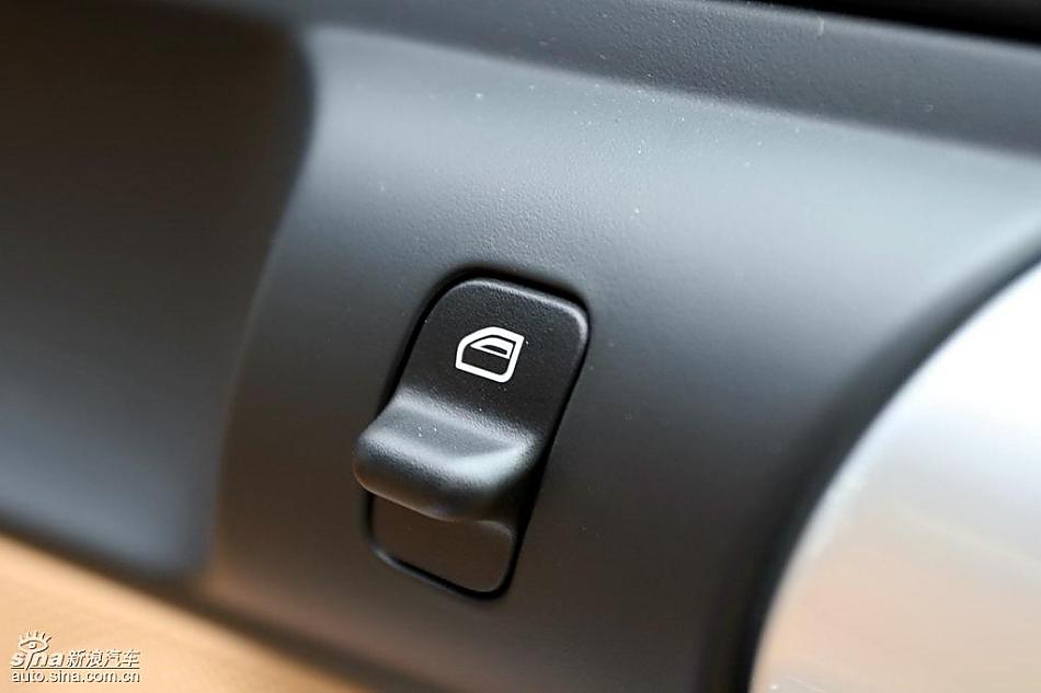 新保时捷911 Carrera 4S