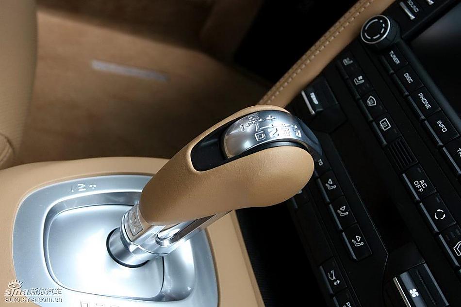 新保时捷911 Carrera 4S