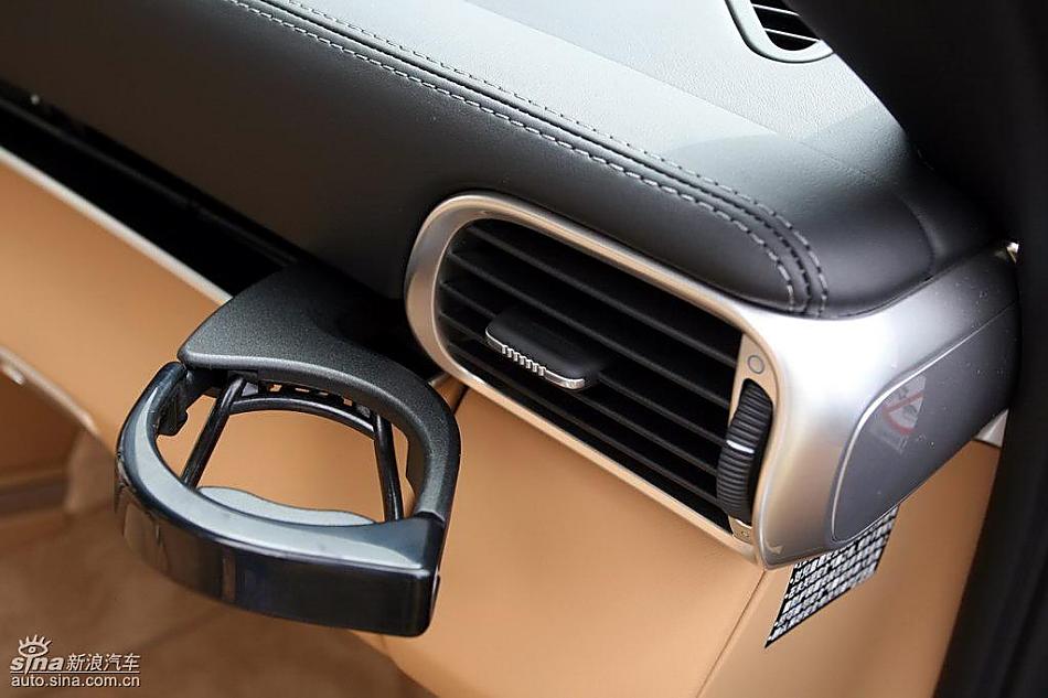 新保时捷911 Carrera 4S