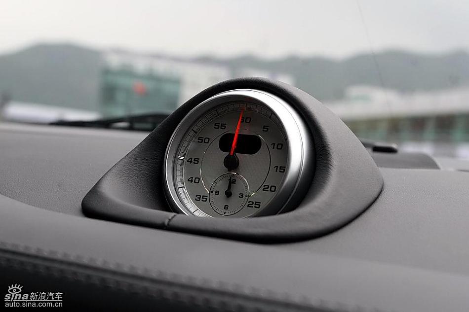 新保时捷911 Carrera 4S