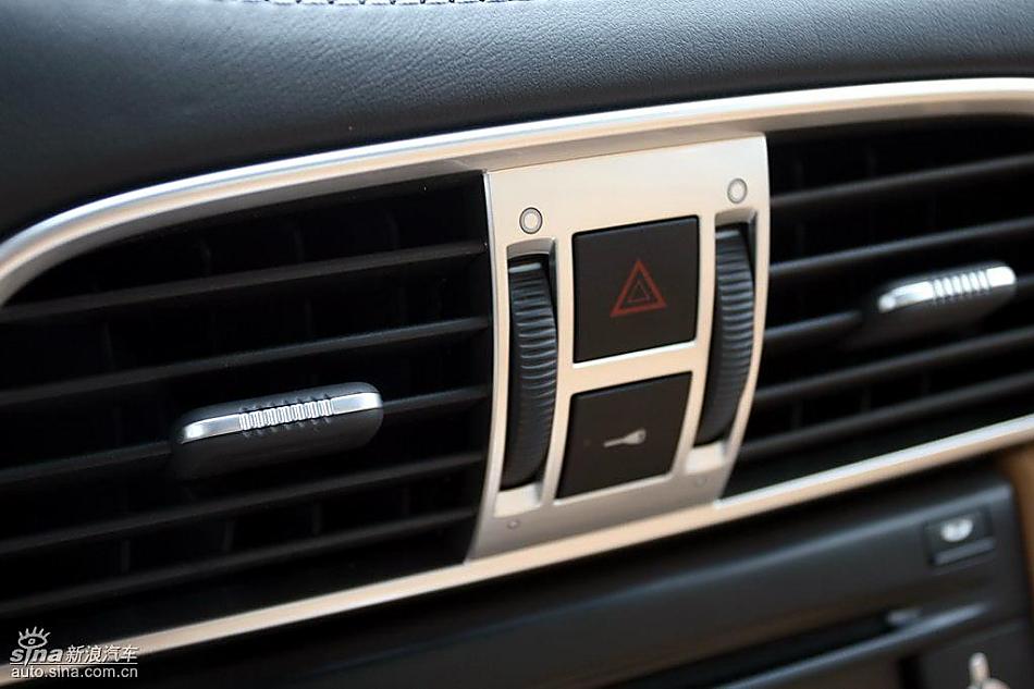 新保时捷911 Carrera 4S