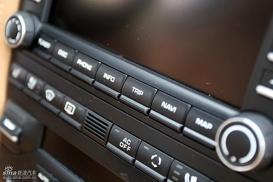 新保时捷911 Carrera 4S