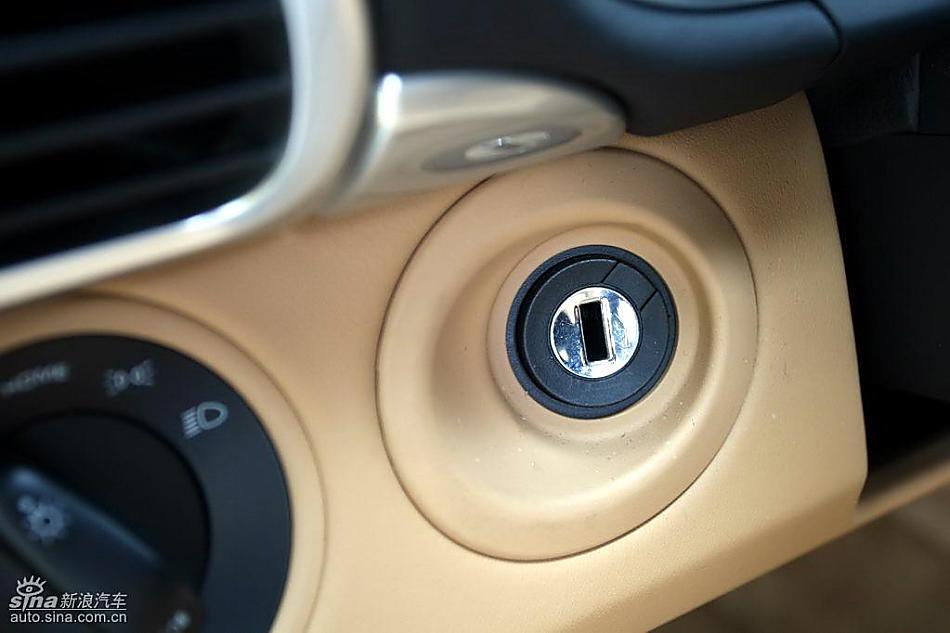 新保时捷911 Carrera 4S