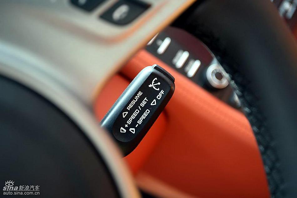 新保时捷911 Carrera S