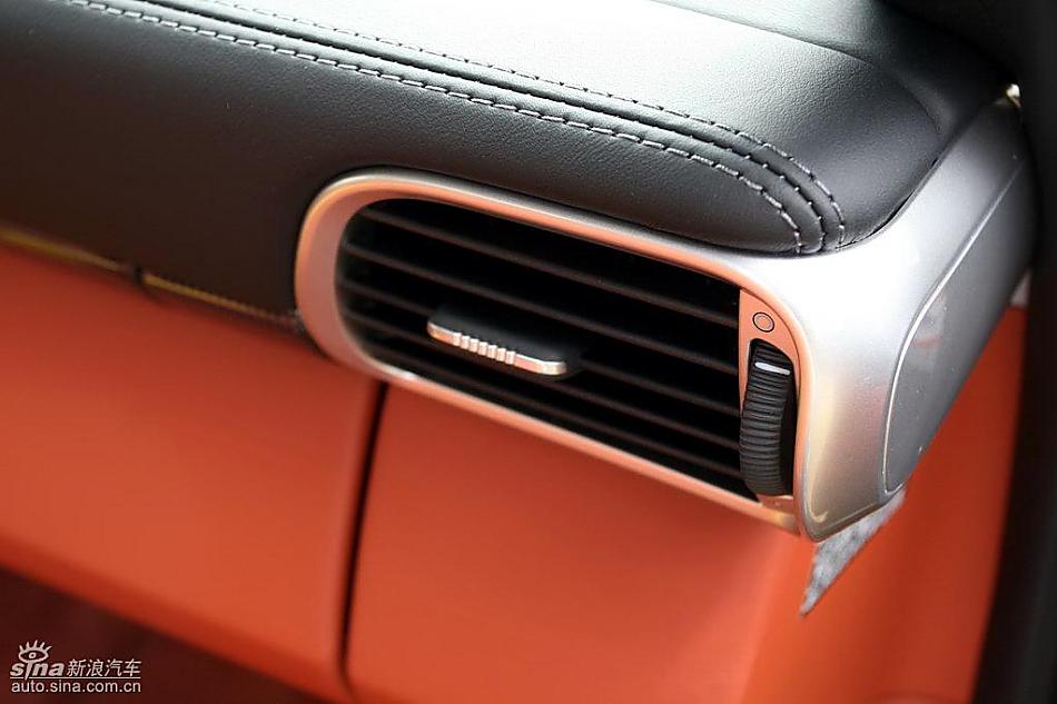 新保时捷911 Carrera S