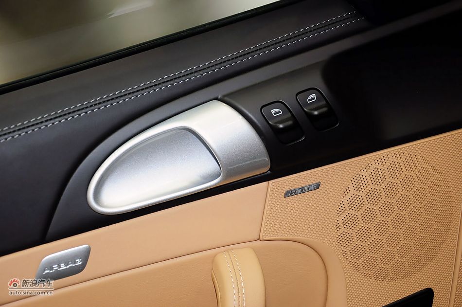 2009款保时捷911 Carrera实拍