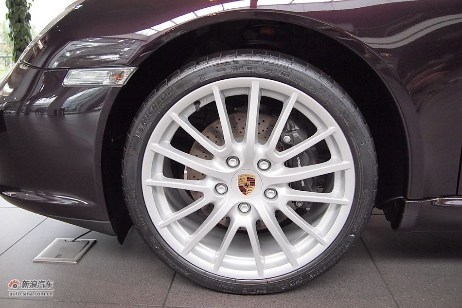 保时捷911 Carrera Coupe