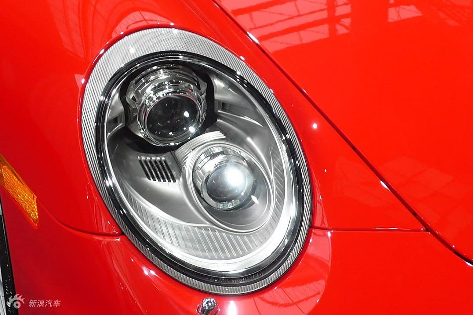 全新保时捷911 Turbo S Cabriolet外观实拍