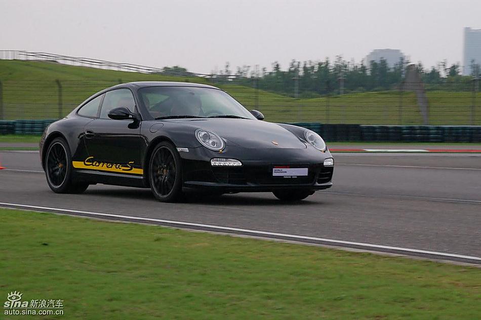 保时捷911 carrera S极速操控