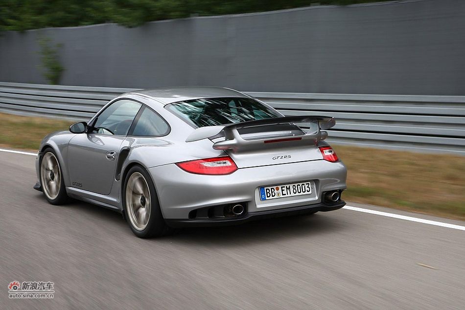 2011款保时捷911GT2 RS