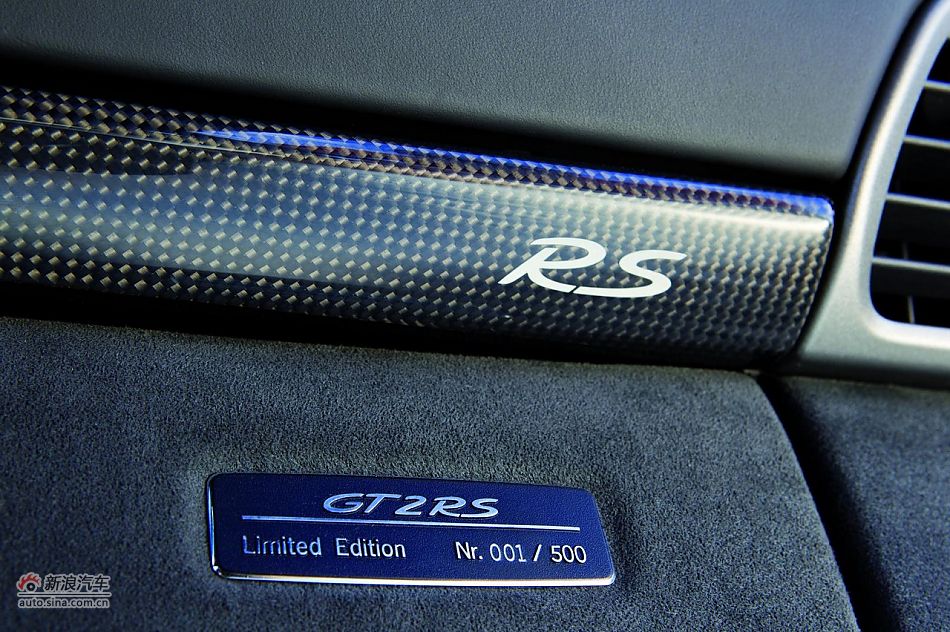 2011款保时捷911GT2 RS