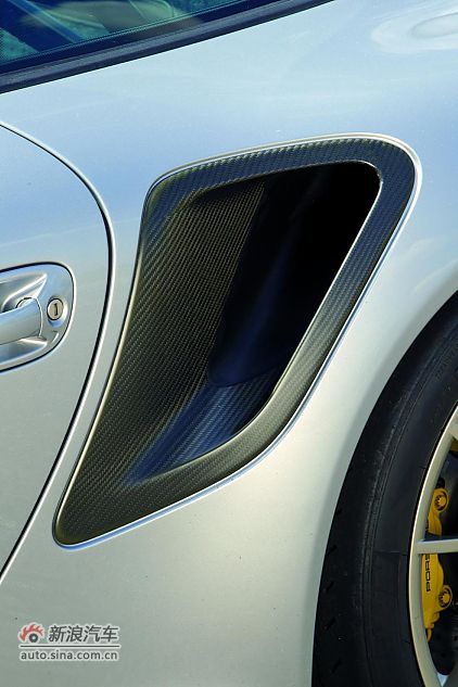 2011款保时捷911GT2 RS