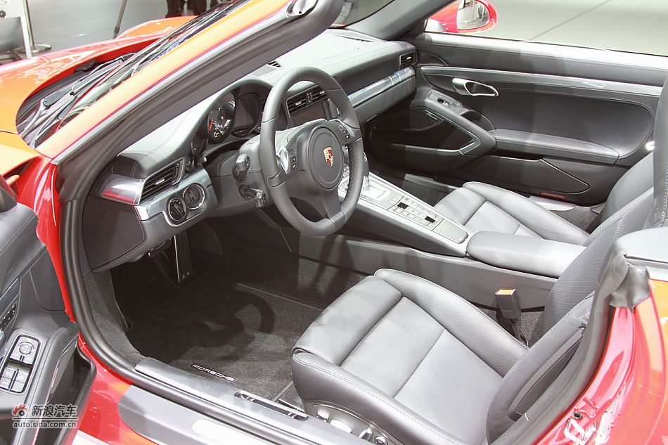 保时捷911敞篷版