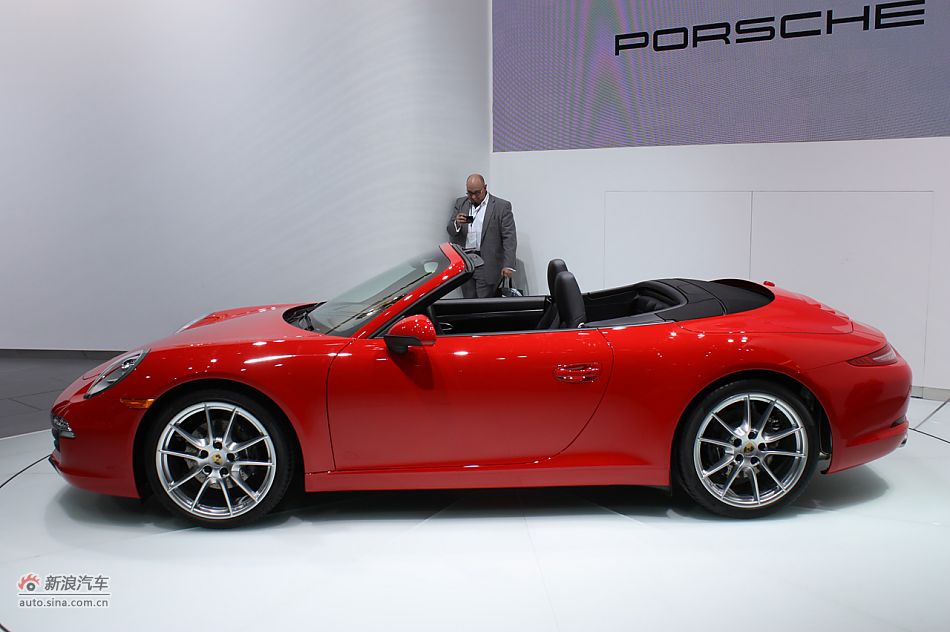 保时捷911敞篷版