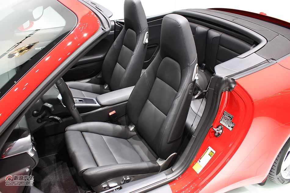 保时捷911敞篷版