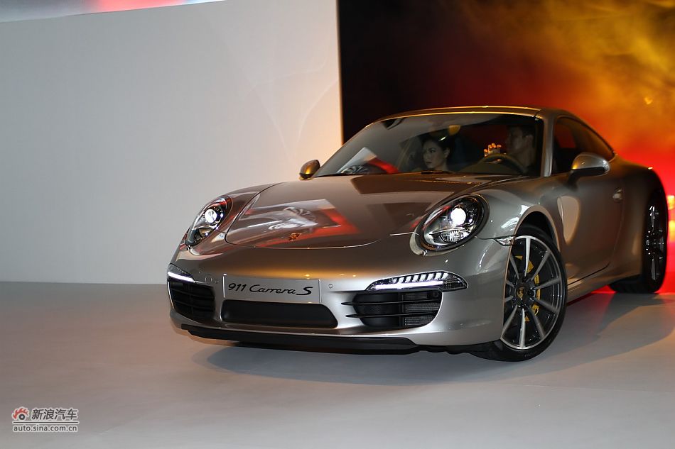 新911Carrera S