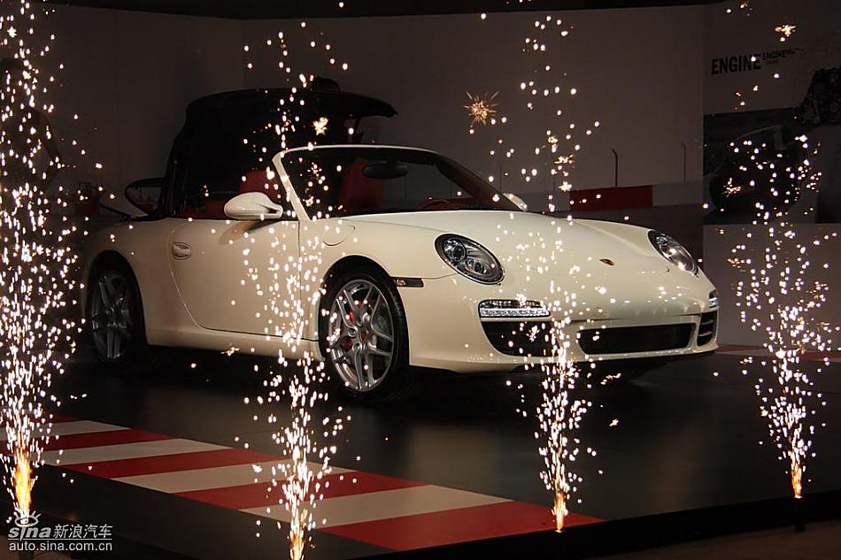 保时捷新款911发布现场外观图