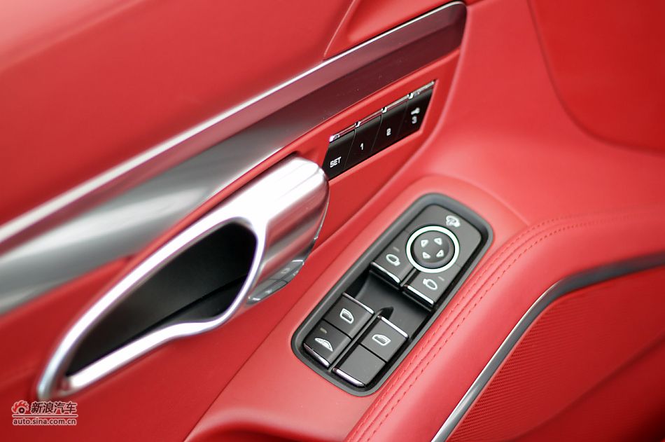 2012款保时捷911 Cabriolet