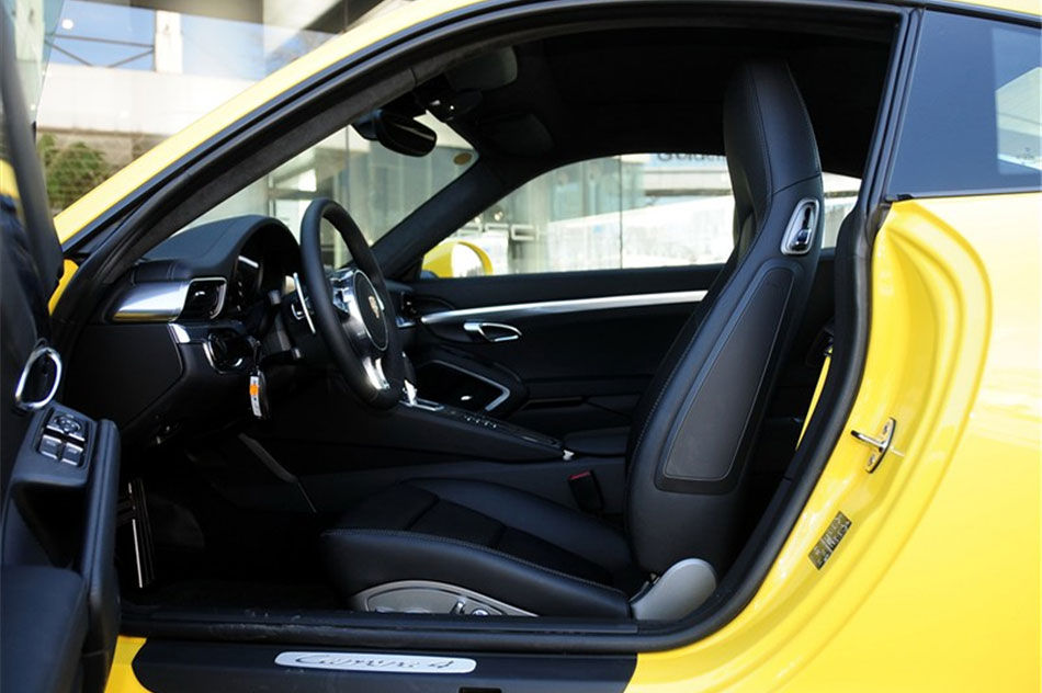 2013款保时捷911 Carrera 4 3.4L