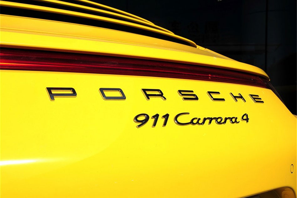 2013款保时捷911 Carrera 4 3.4L