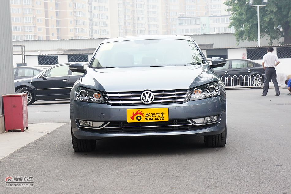 2011款帕萨特外观