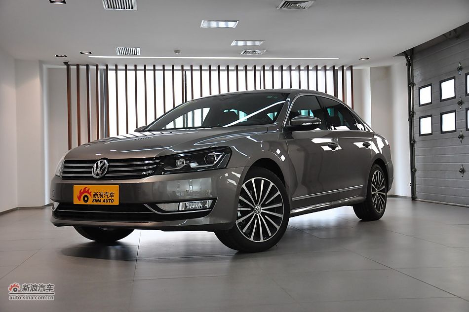 2011款帕萨特外观