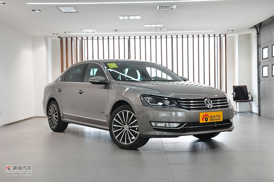 2011款帕萨特外观