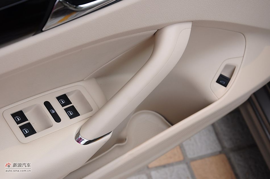 2011款帕萨特1.4T