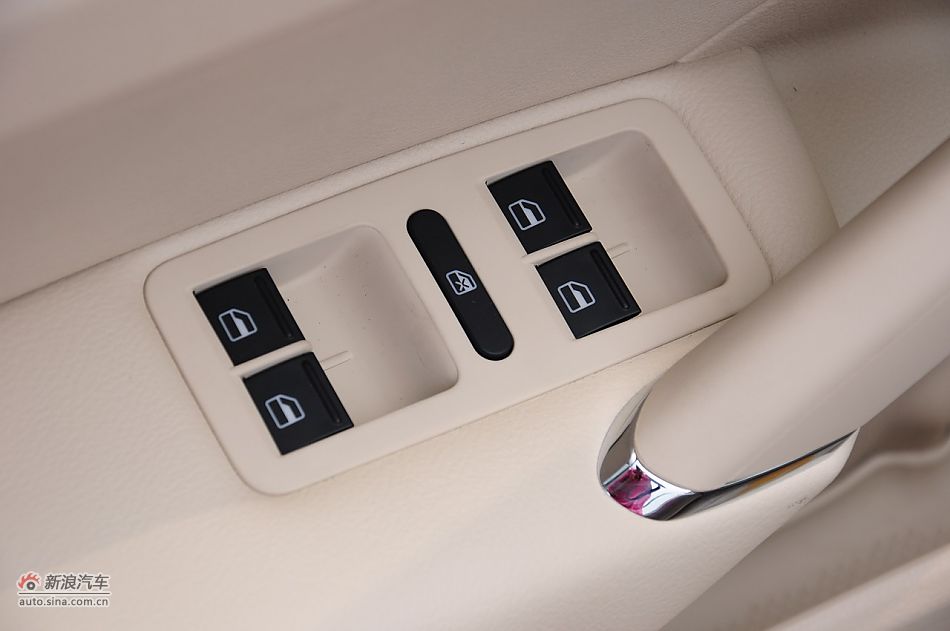 2011款帕萨特1.4T