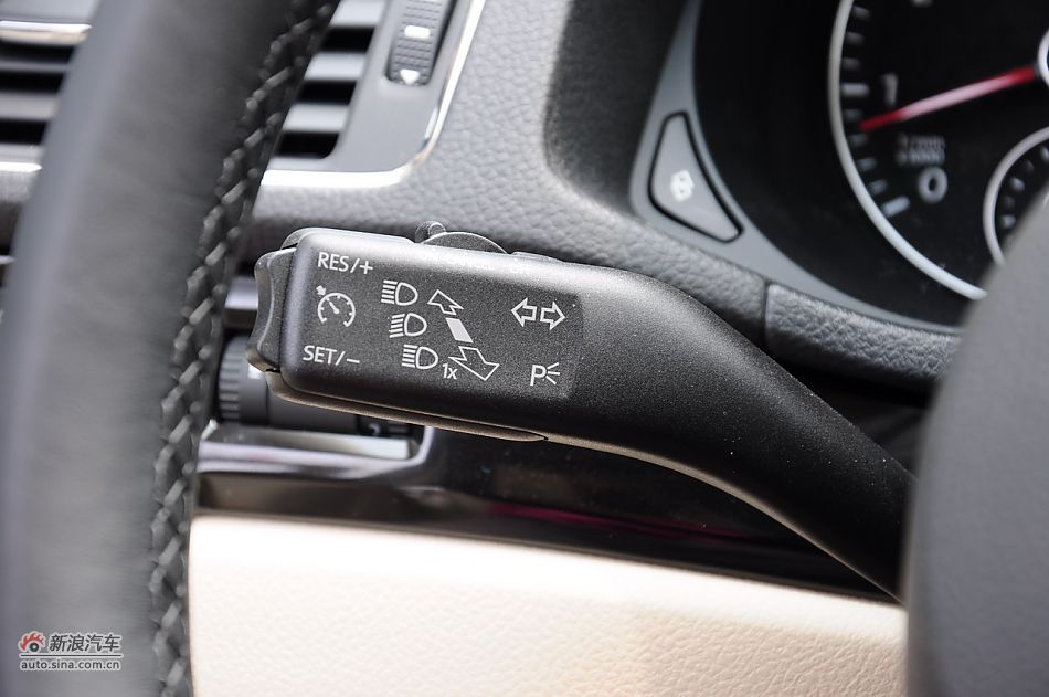 2011款帕萨特1.4T