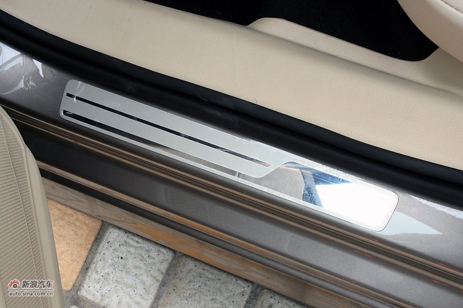 2011款帕萨特1.4T