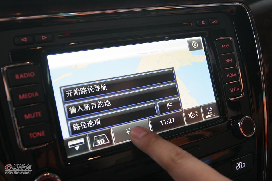 2011款帕萨特2.0T御尊版内饰功能