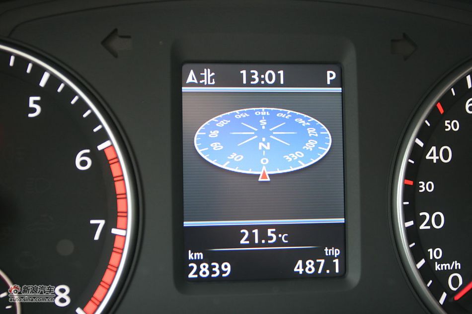 2011款帕萨特2.0T御尊版内饰功能